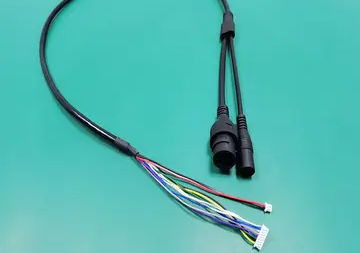 Black 0.8m one-to-two 10-core network camera tail cable